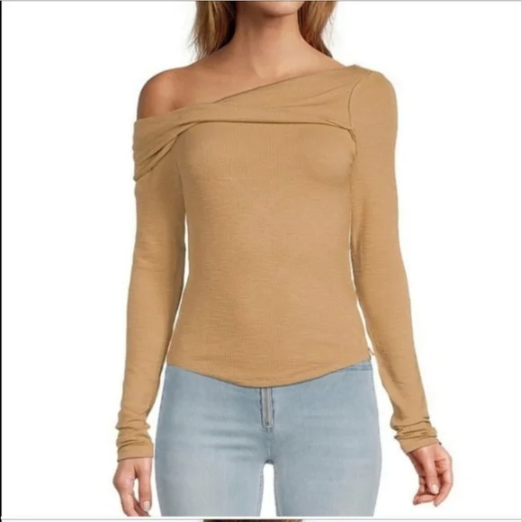 FREE PEOPLE Addie knit twist layering long sleeve top winter wheat tan neutral - Picture 2 of 3
